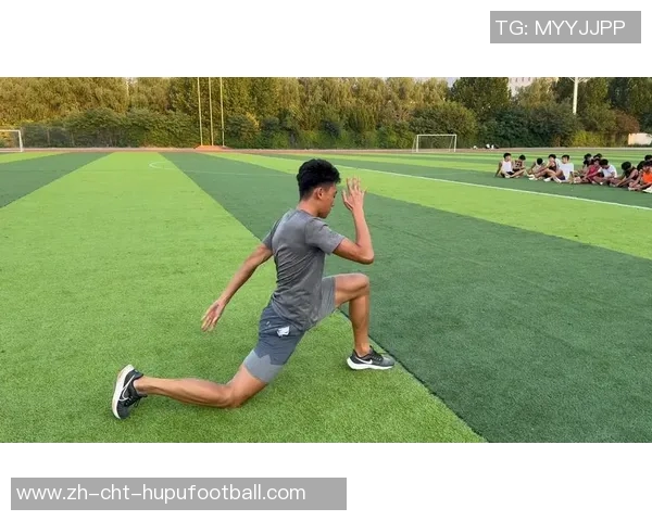 提升足球运动员腿部力量的有效训练方法与技巧解析