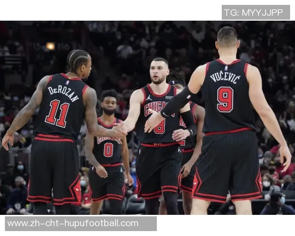 骑士与猛龙首场对决精彩回顾及赛后分析